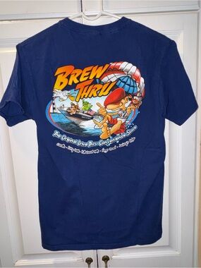 2015 Brew Thru Royal Blue Tee Shirt Size Small